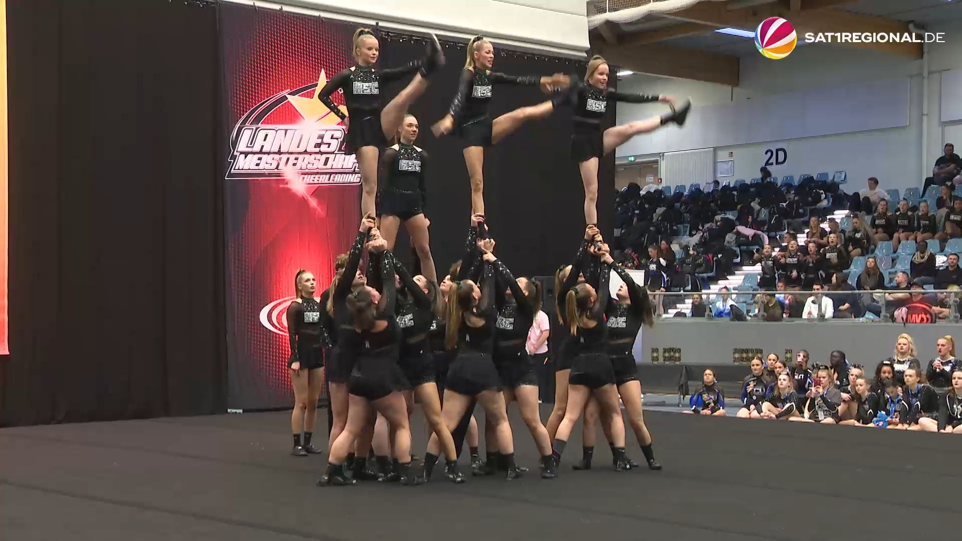 Video: Norddeutsche Meisterschaften im Cheerleading: 970 Athleten liefern Show der Superlative in Hamburg