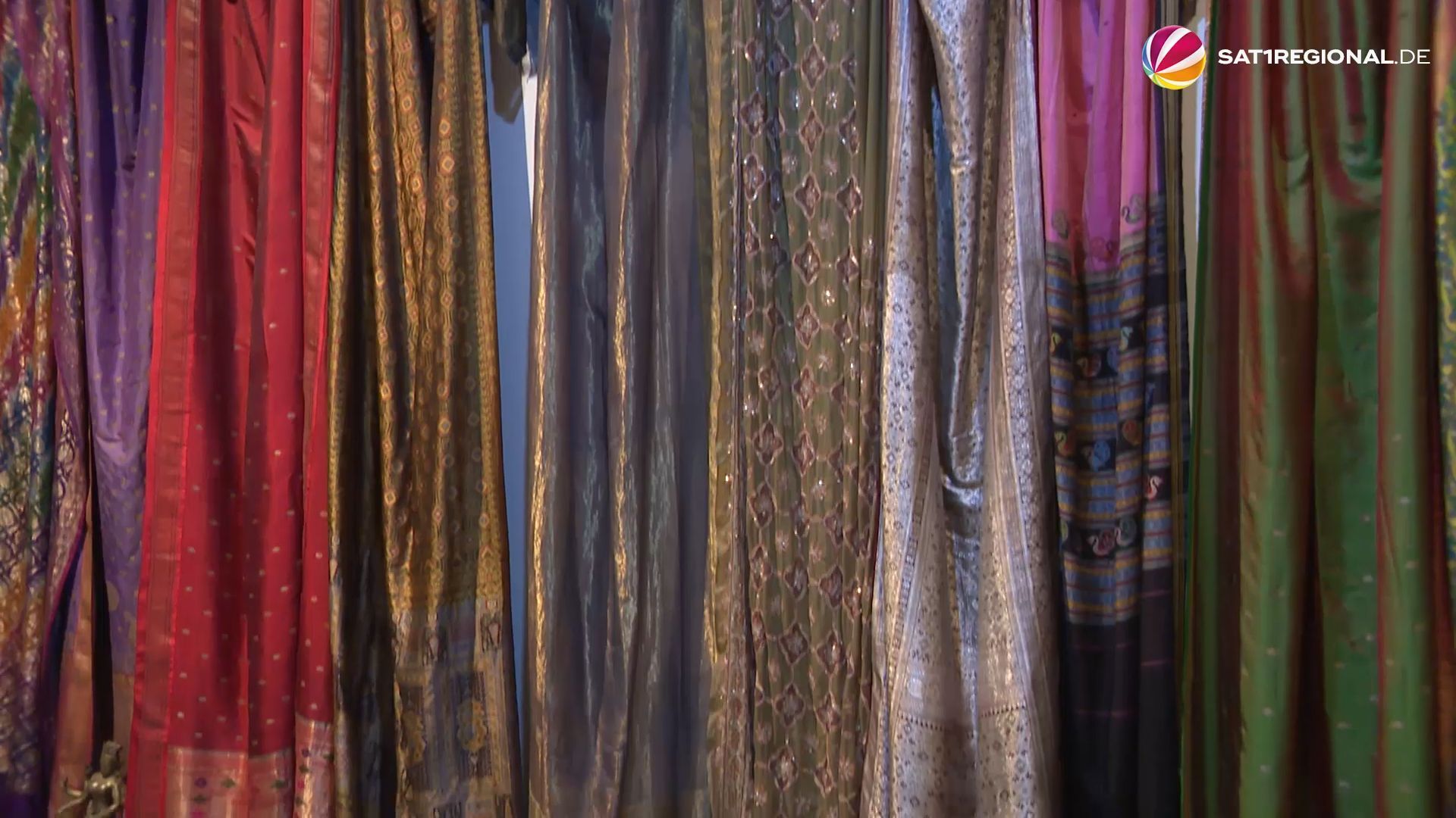 Video: Textilmuseum Hannover zeigt Stoffe aus aller Welt