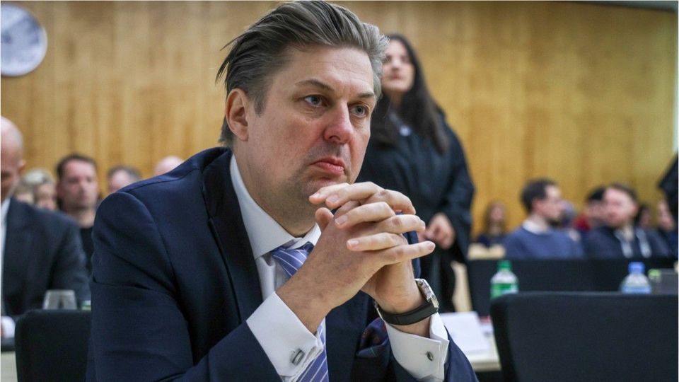 Festnahme von Mitarbeiter: AfD-Spitzenkandidat Krah über Spionage-Verdacht