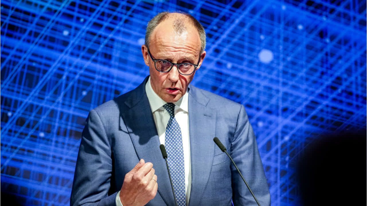 Video: Merz: Rente wird nur noch Basisabsicherung sein