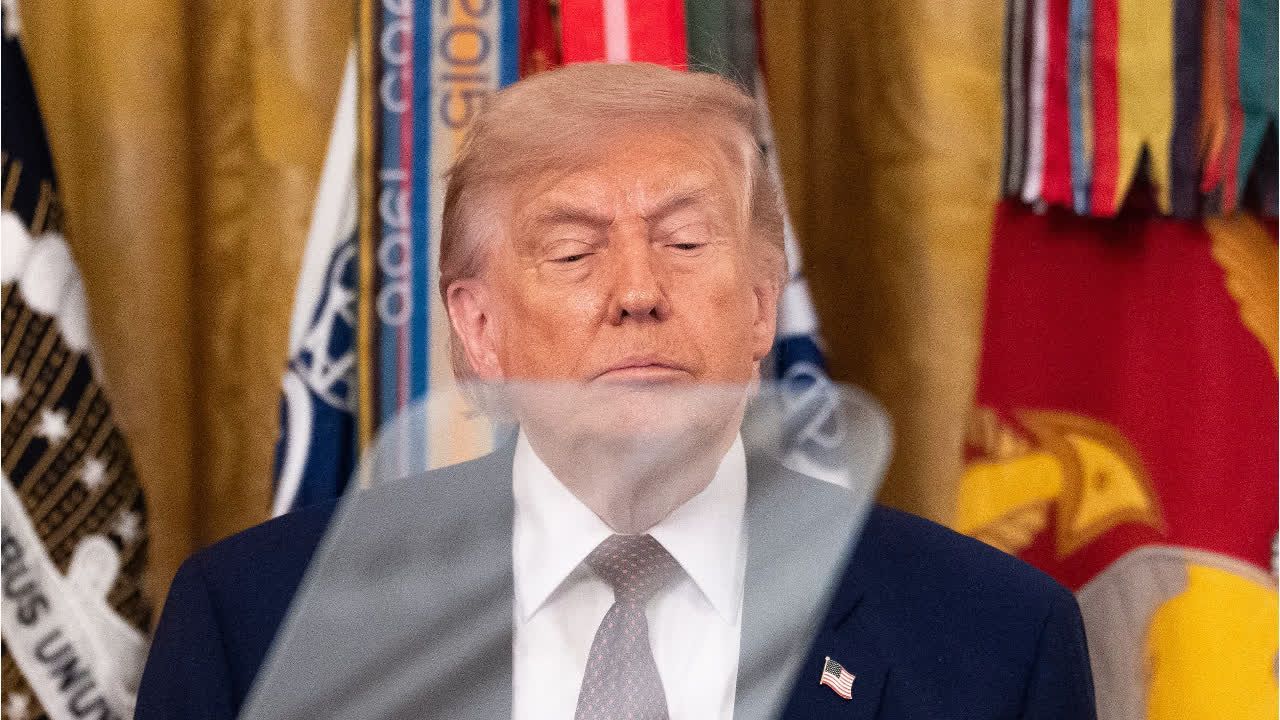 Video: Teleprompter-Mitarbeiter wettete auf Trump-Reden
