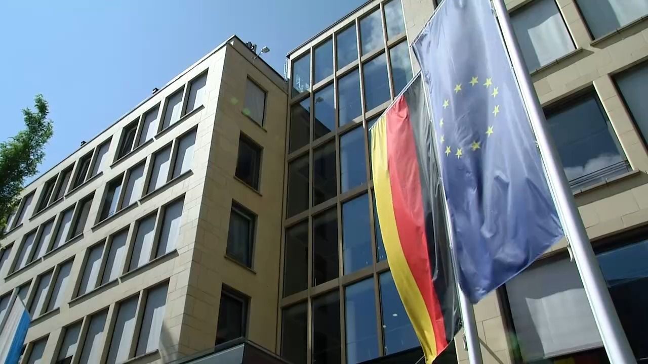 Video: Klimaneutralität erst ab 2050: Arbeitgeber fordern späteres Klimaziel