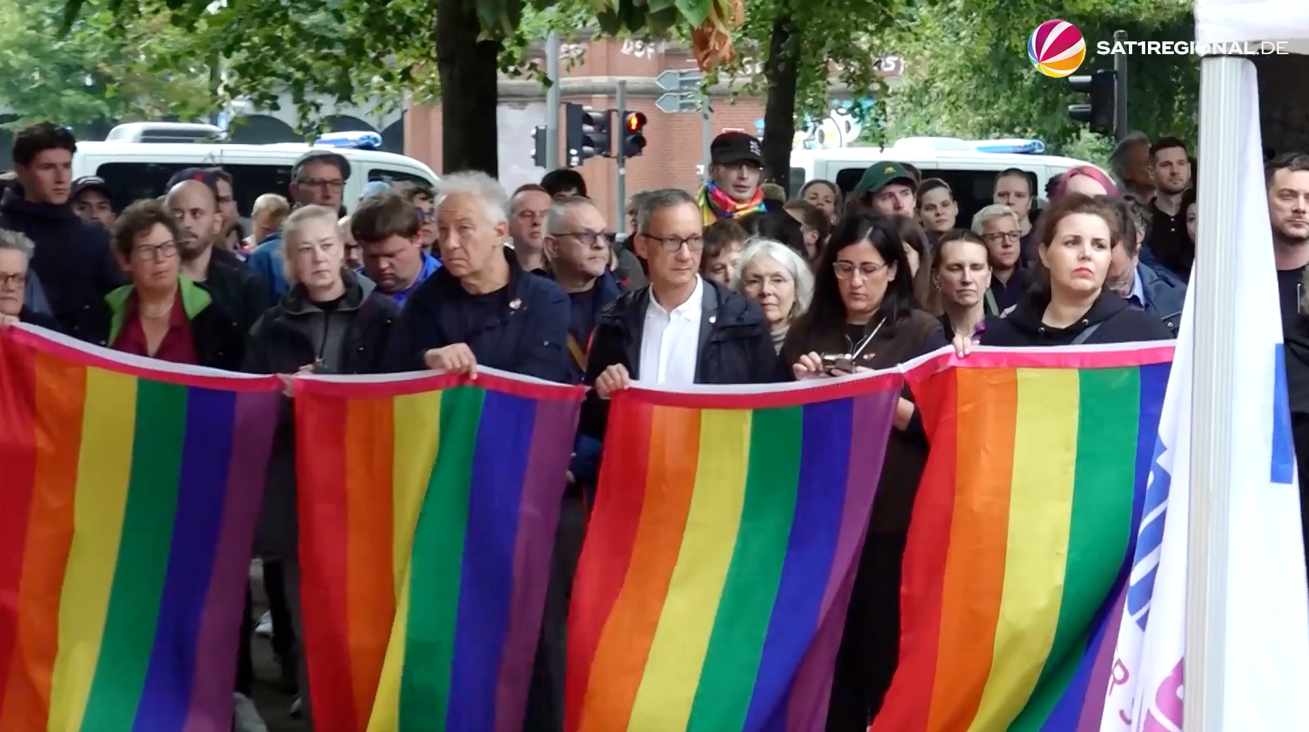 Video: Was bedeutet der Anschlag auf den CSD in Berlin jetzt für Hamburg?
