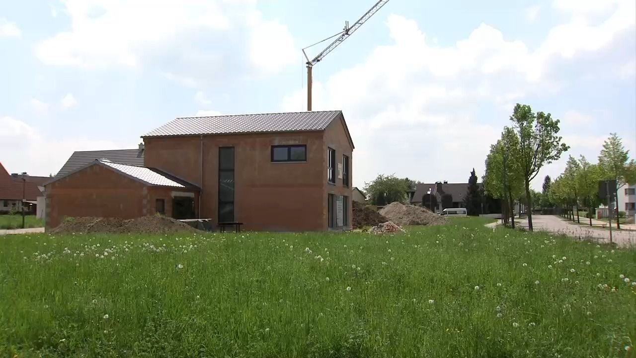 Video: Baulandpreise steigen: Quadratmeter kostet im Schnitt 428 Euro
