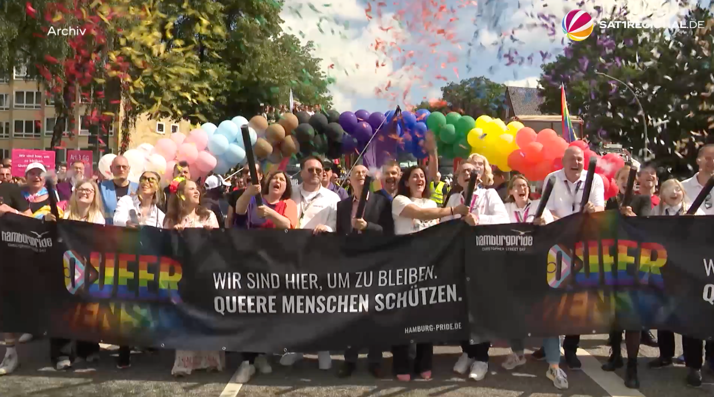 Video: CSD in Hamburg: Verschärfte Sicherheitsmaßnahmen für Demonstrationszug