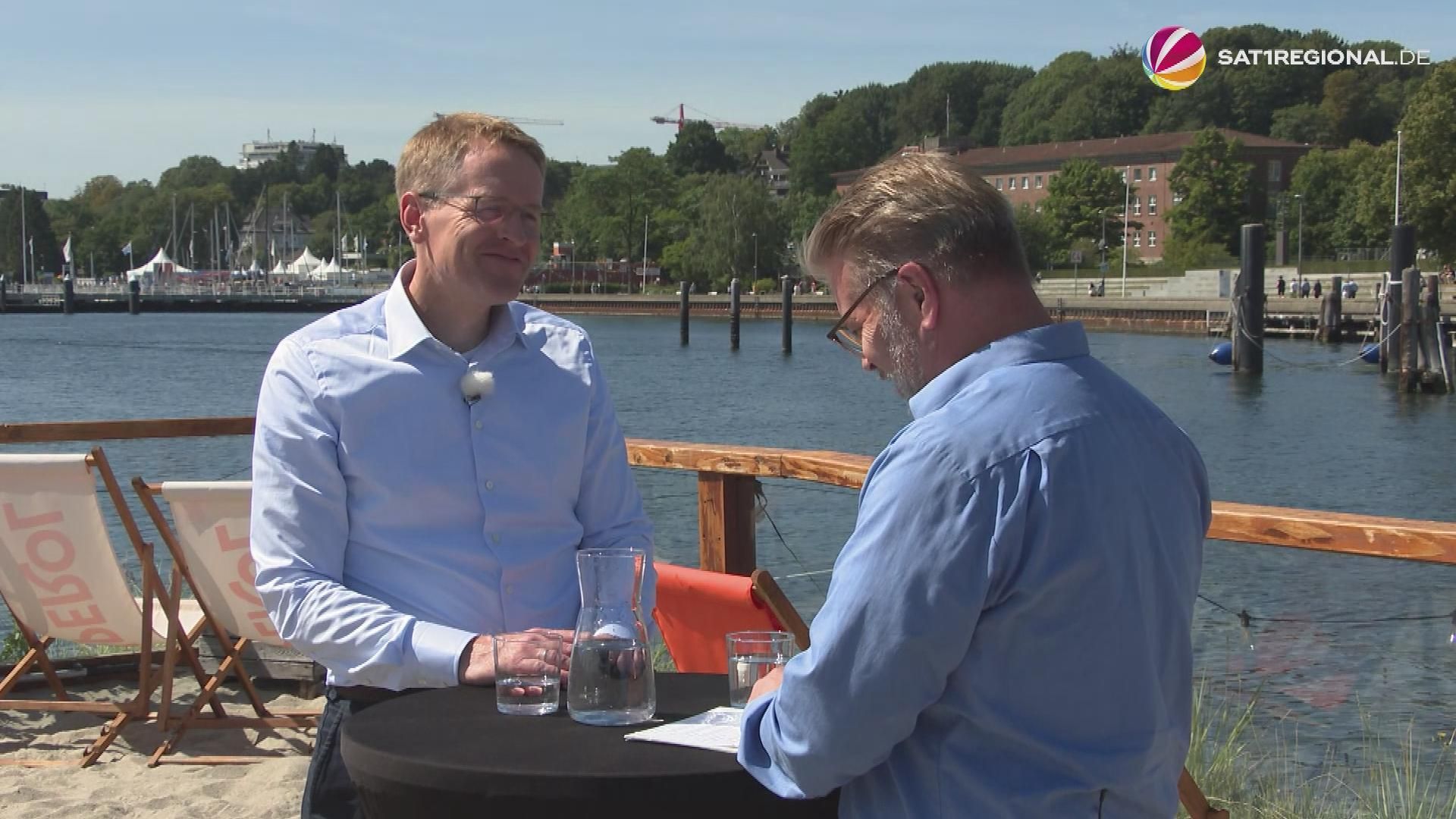 Video: Schleswig-Holsteins Ministerpräsident Daniel Günther im Sommerinterview