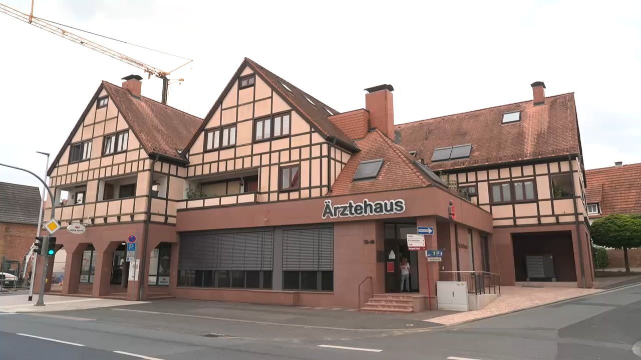 Video: Bayern hält zamm: Mömlingen kämpft gegen Ärztemangel auf dem Land