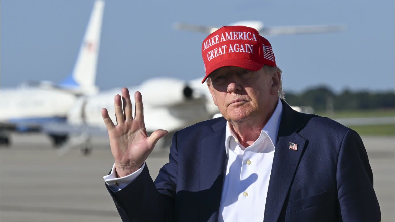Video: "Wow!": Trump feiert AfD-Wahlerfolg