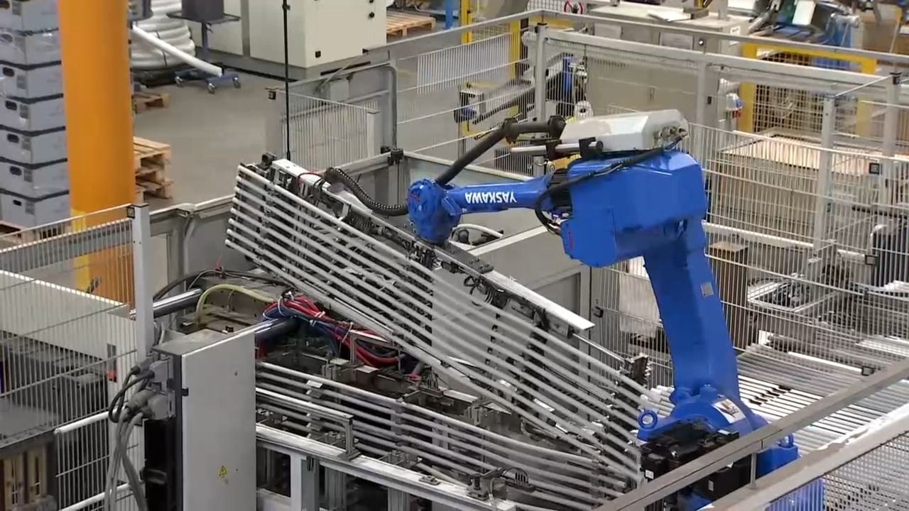 Video: Stellenabbau in Bayern: 11.000 Jobs in Metall- und Elektroindustrie weg