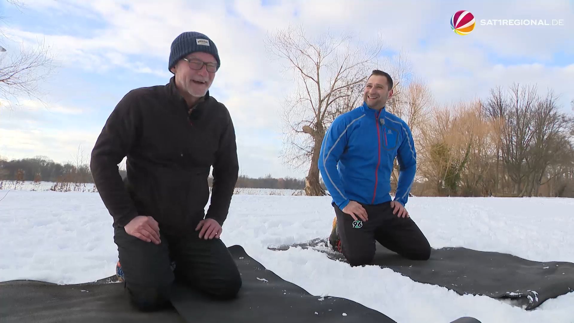 Video: Fit ins neue Jahr: SAT.1 REGIONAL-Reporter holt sich Tipps vom Fitnesscoach