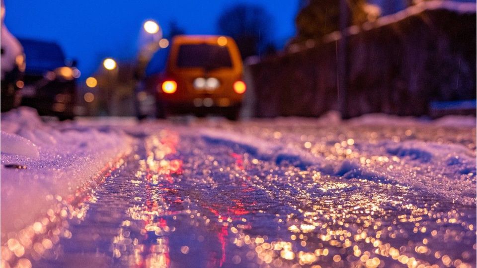 Glatteis-Alarm in Bayern: Unterricht entfällt