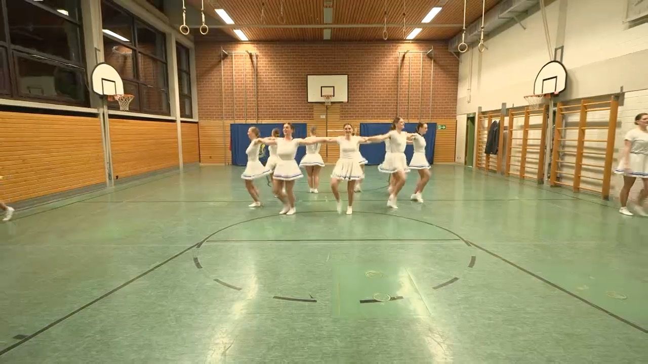 Video: Bayernsport: Faschingstanz der Prinzengarde Würzburg als Leistungssport
