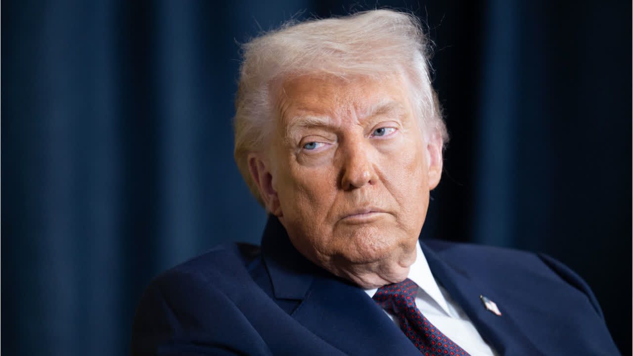 Video: Trump droht Iran mit großer "Armada"