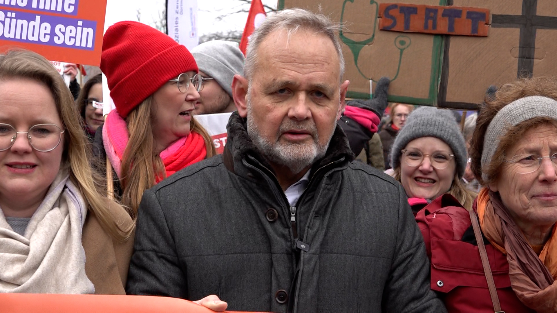 Video: Protest gegen Abtreibungsverbot in Lippstadt