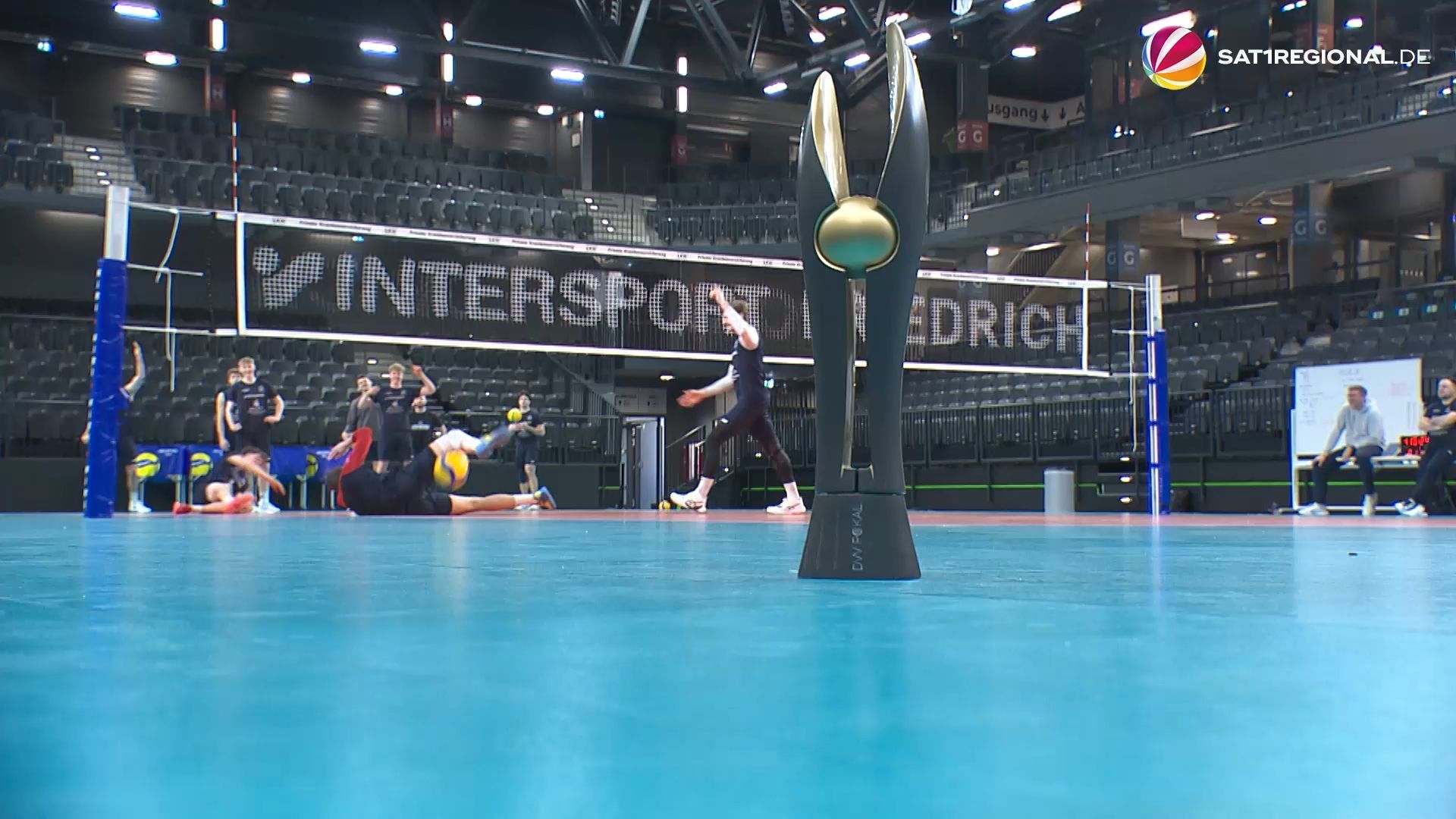 Video: Volleyball: SVG Lüneburg schreibt Geschichte und gewinnt DVV-Pokal