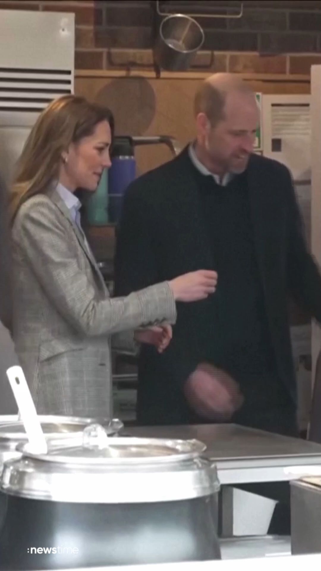 Video: Überraschender Besuch von William und Kate