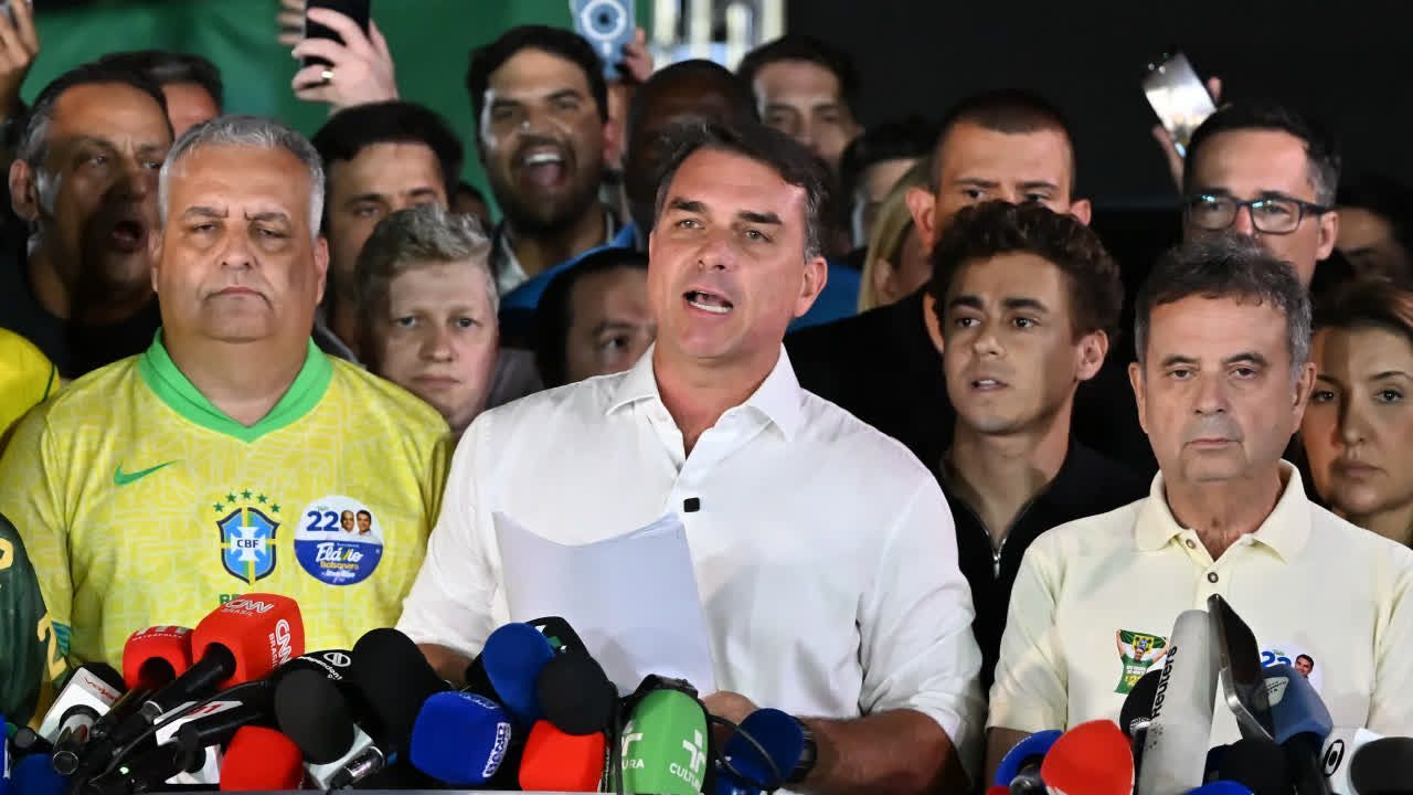 Video: Bolsonaro auf der Flucht: USA stellen Visum