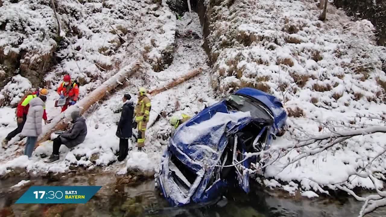 Rottach-Egern am Tegernsee: Auto stürzt 50 Meter in die Tiefe