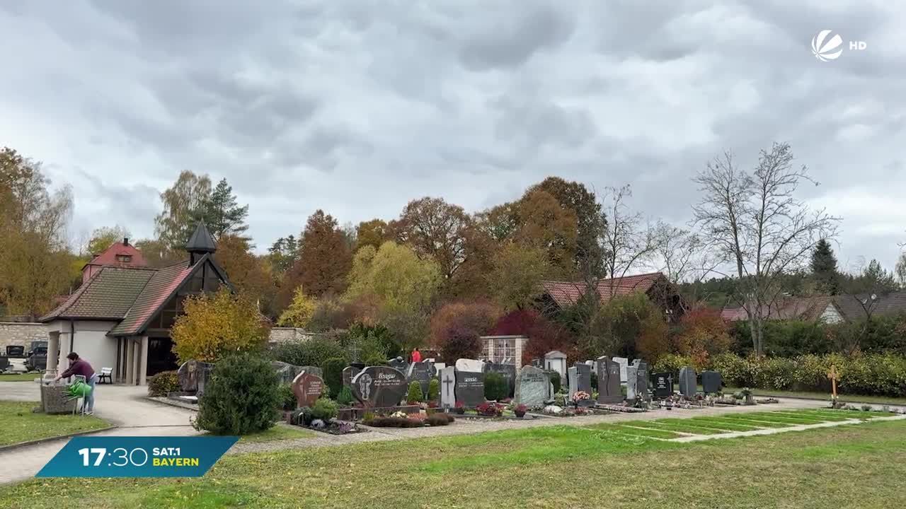 Allerheiligen in Bayern: Besuch auf Friedhöfen