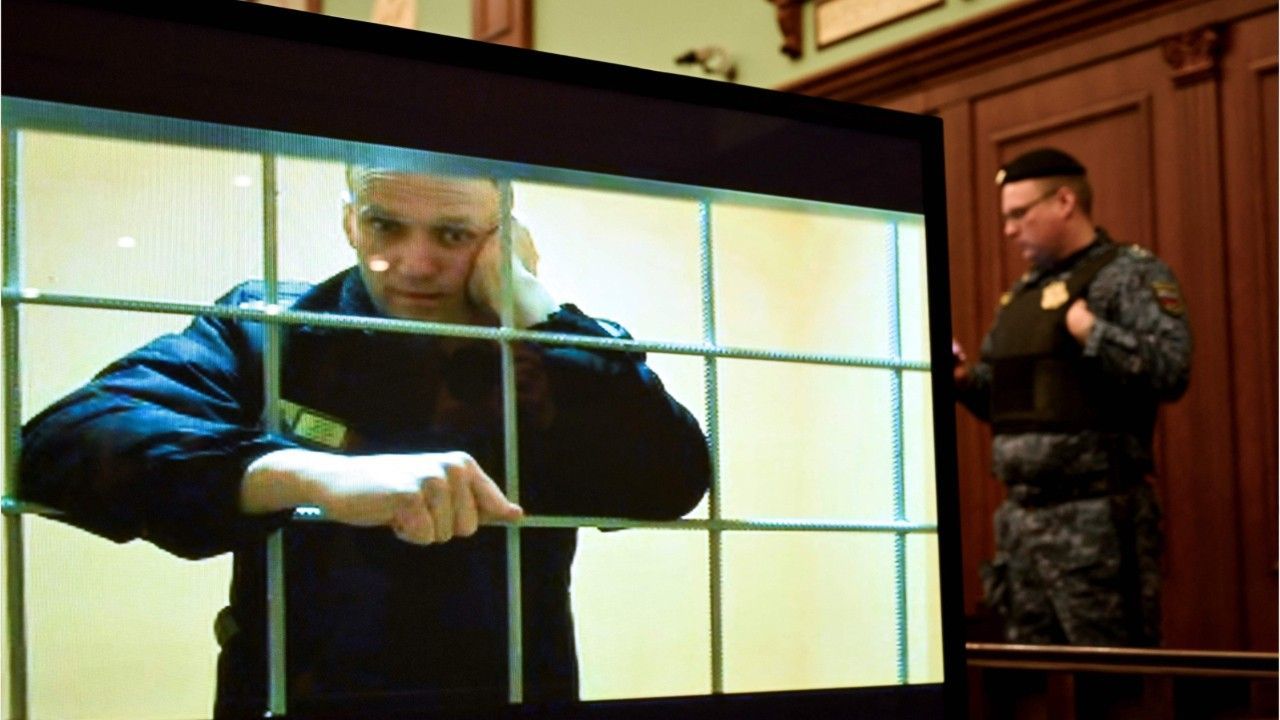 Lange vermisster Kremlgegner Nawalny meldet sich erstmals persönlich