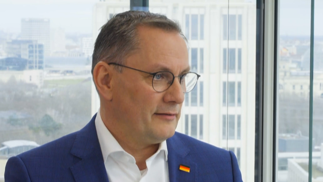 Chrupalla (AfD): "Wer Brandmauern aufbaut, wird selbst dahinter gegrillt"