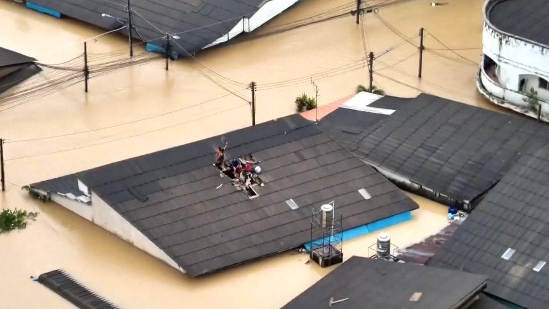 Video: Verheerende Unwetter in Asien: Opferzahlen steigen